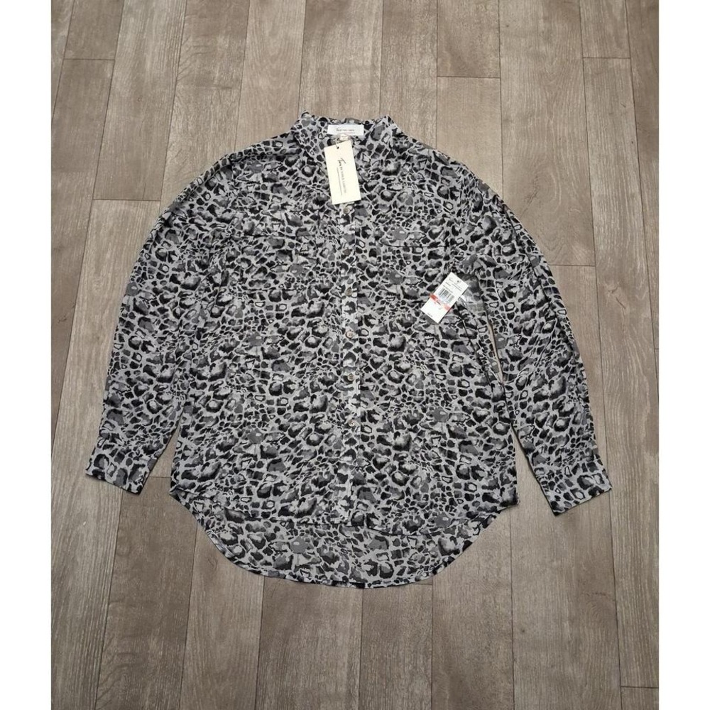 Womens Nwt Two‎ By Vince Camuto Sheer Animal Print Button Down Shirt